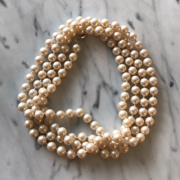 Costume Vintage Pearl Necklace - Picture 5 of 8